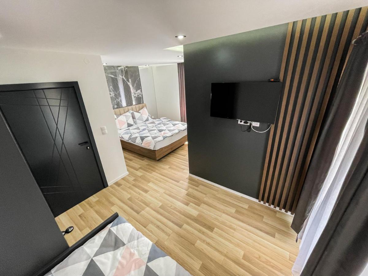 Apartmani Mila Laktasi Ngoại thất bức ảnh
