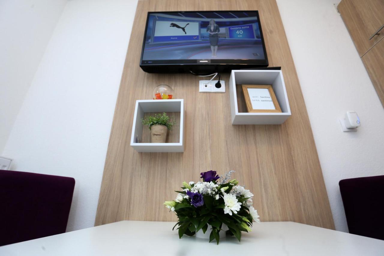 Apartmani Mila Laktasi Ngoại thất bức ảnh