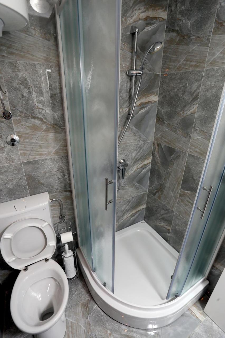 Apartmani Mila Laktasi Ngoại thất bức ảnh